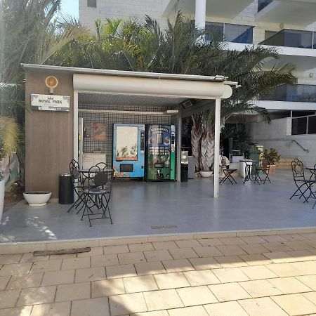 Royal Park Eilat Apartment Exterior photo